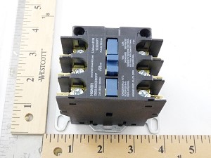 Liebert 123280P1S 24V 3Pole Contactor W/Aux  *** Same as / Replaces 123280P1 *** 